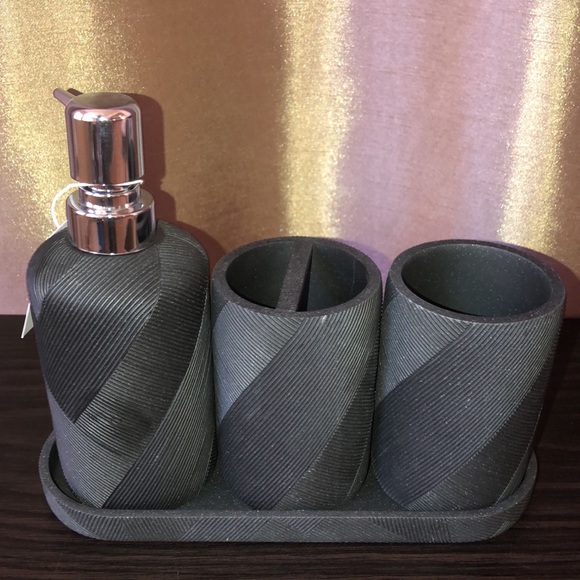 HAOCOOTT, 5 Piece Ceramic Bathroom Accessories Set - Picture 4 of 16